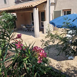 Chez Laurien , Villeneuve-lès-Avignon France